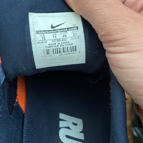 Nike running shoes - Picture 4 of 4